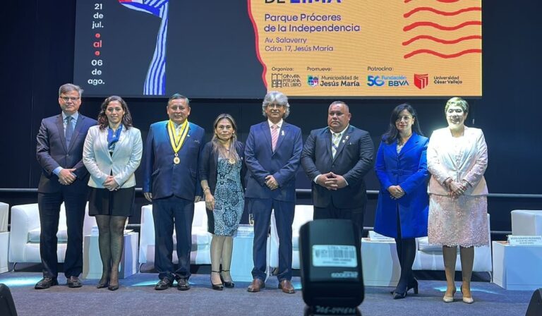 Ceremonia de apertura de la 27 edición de la Feria del Libro de Lima Perú